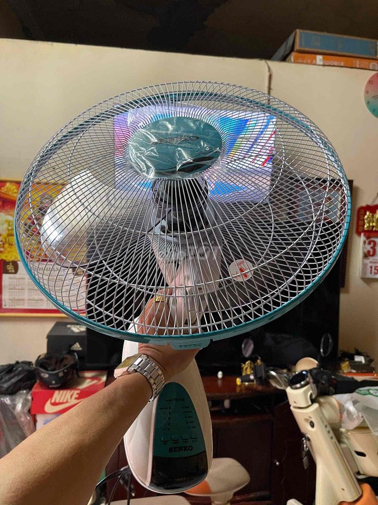 Quạt treo tường SENKO. Mua bán Quạt tại Quận 5 Tp Hồ Chí Minh được đăng bởi Lý Vinh hình 1