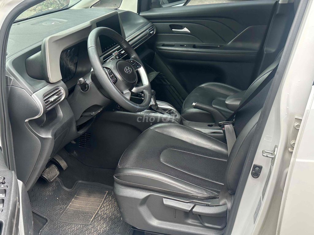 Hyundai Stargazer Bản đặc biệt Trắng. Mua bán Ô tô tại Quận Hoàng Mai Hà Nội được đăng bởi NHẬT DOANH AUTO  hình 11