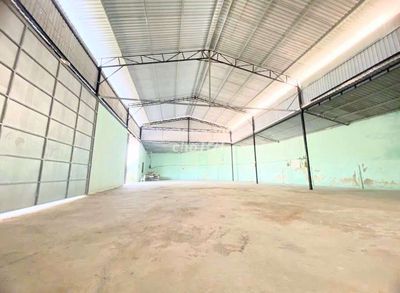 CHO  THUÊ  KHO  XƯỞNG  ( 450M2)  ĐỨC  HÒA. LONG  AN. Cho thuê văn phòng, mặt bằng kinh doanh tại Huyện Đức Hòa Long An được đăng bởi Yến Nguyễnn