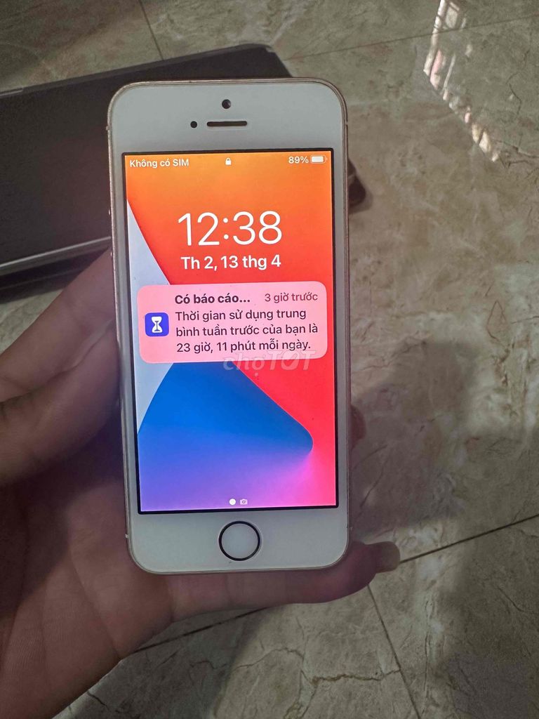 Apple iPhone SE 64GB Vàng hồng. Mua bán Điện thoại tại Huyện Hóc Môn Tp Hồ Chí Minh được đăng bởi Vuduyha hình 1