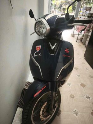 Xe máy điện VinFast Klara A2 Xanh đen