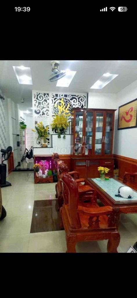 Rent · 4 bd · 59 м² · Quận 10, ул. Đường Hùng Vương