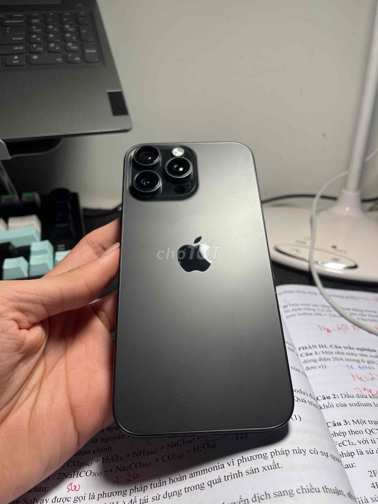 Apple iPhone 16 Pro Max 256GB Đen. Mua bán Điện thoại tại Quận Liên Chiểu Đà Nẵng được đăng bởi Khooi Nguyen hình 1