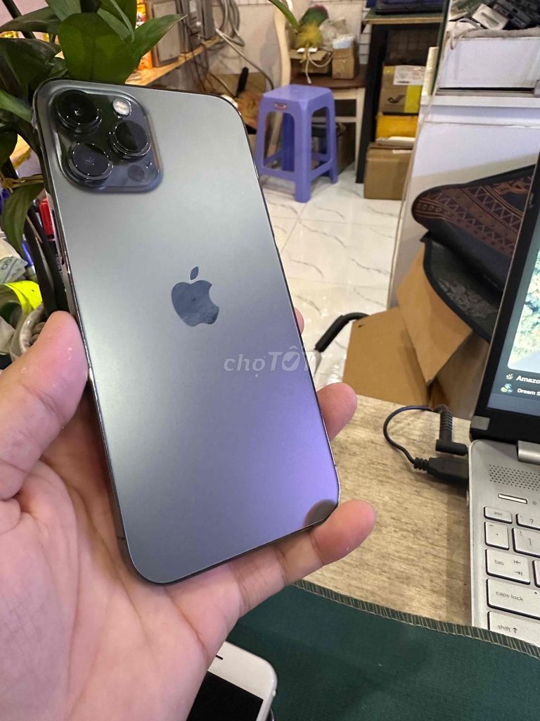 Apple iPhone 12 Pro Max 128GB Xám Đã sử dụng. Mua bán Điện thoại tại Thành phố Dĩ An Bình Dương được đăng bởi junstar store hình 1