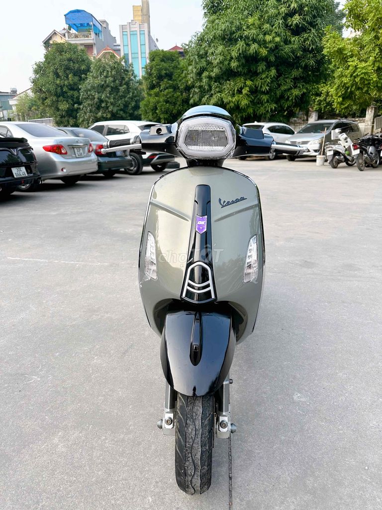 Vespa dkbike đèn vuông ắc quy 2024