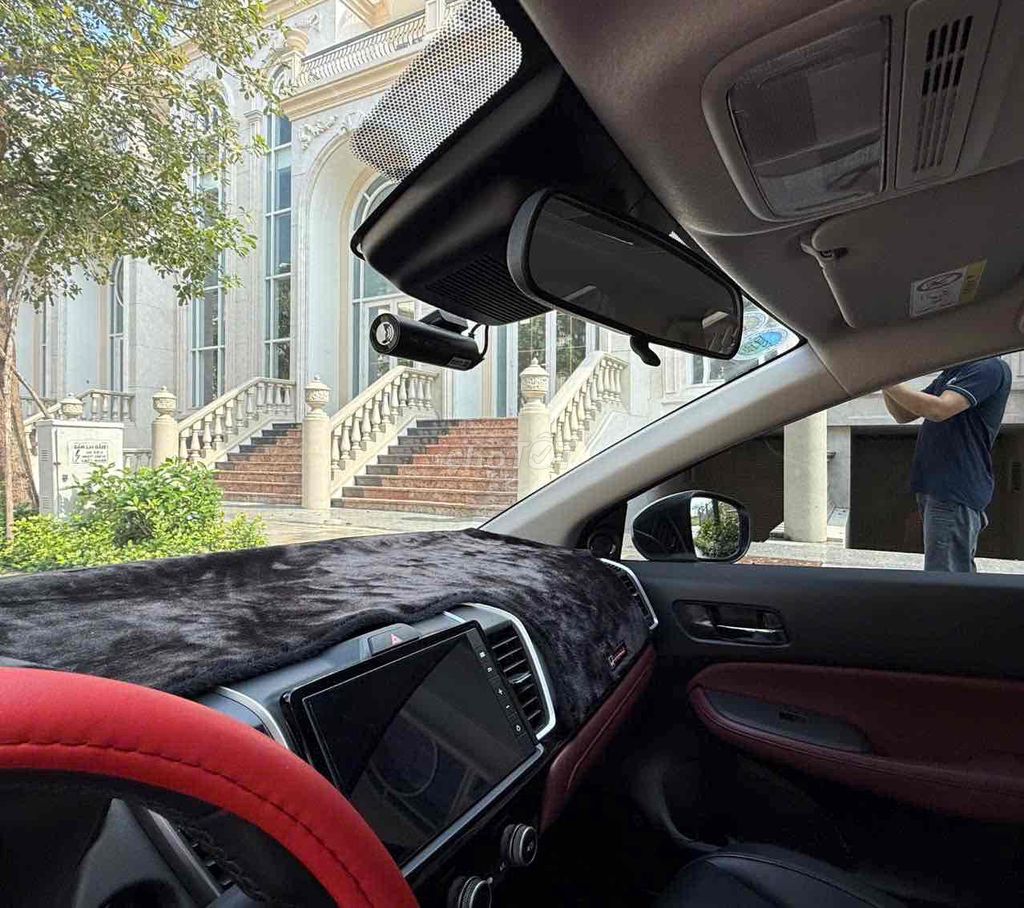 Honda City 2024 L 1.5 AT - 27000 km. Mua bán Ô tô tại Thành phố Dĩ An Bình Dương được đăng bởi Hiển phạm hình 17