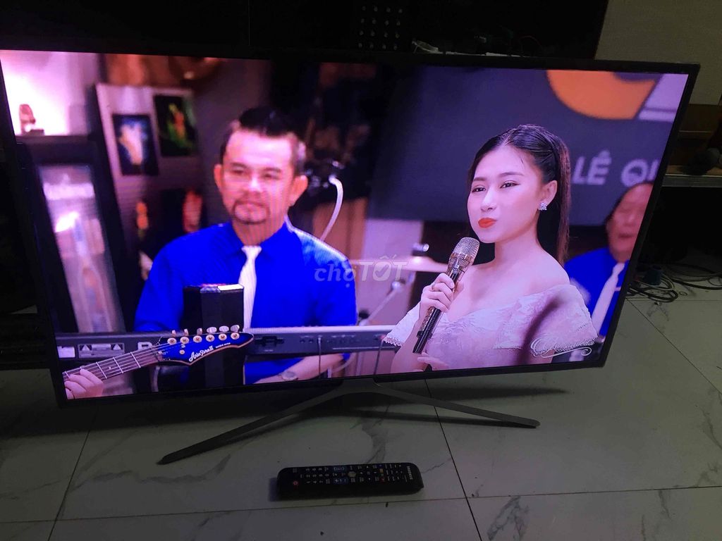 Tivi Samsung UA43M5500 mỏng vào mạng Wifi rất nhan. Mua bán Tivi, Âm thanh tại Huyện An Dương Hải Phòng được đăng bởi Khuyen Pham hình 1