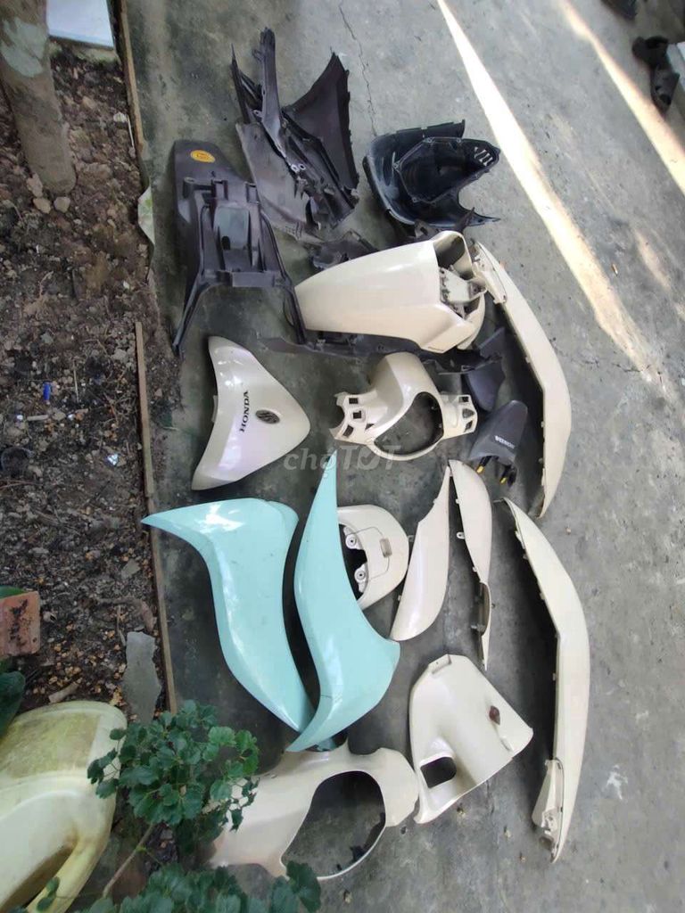 PHÔI ÁO HONDA SH MODE. Mua bán Phụ tùng xe tại Quận Bình Thuỷ Cần Thơ được đăng bởi Lê Hoàng hình 3