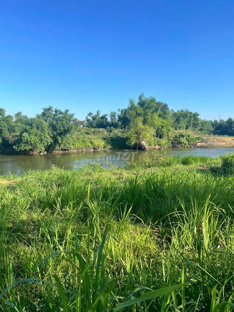 đất chính chủ 10x19m, mặt tiền đường 16m, full thổ cư, 9tr/m2 đất chính chủ 10x19m, mặt tiền đường 16m, full thổ cư, 9tr/m2