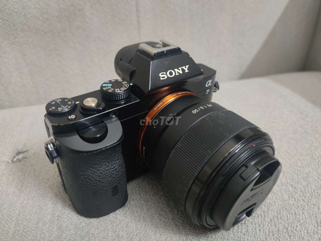 Bán bộ máy Sony fullframe A7 len 50f1.8FE