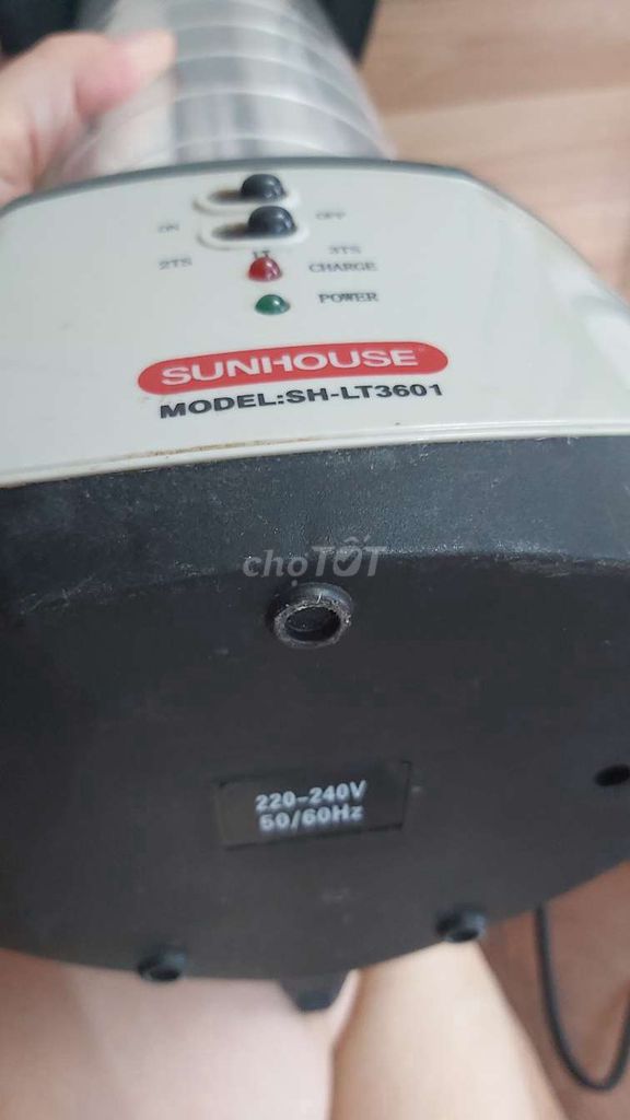 Pass đèn sạc điện Sunhouse mới 95%,chưa kèm ắc quy