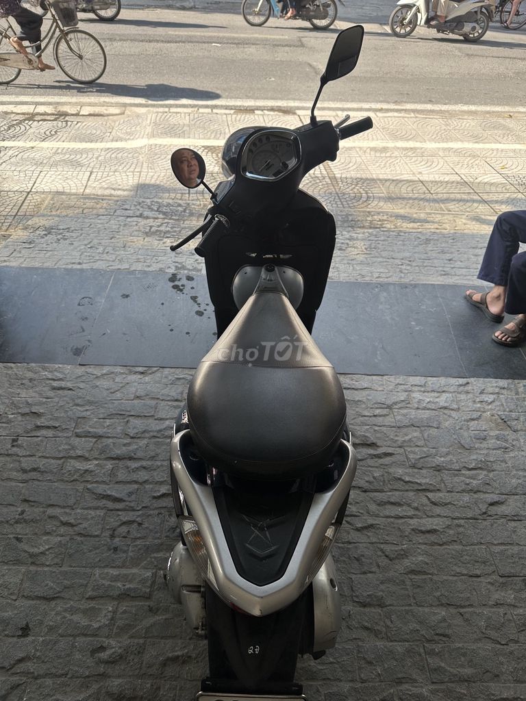 Piaggio Liberty 125 итальянской сборки, зеленый, 30 000 км
