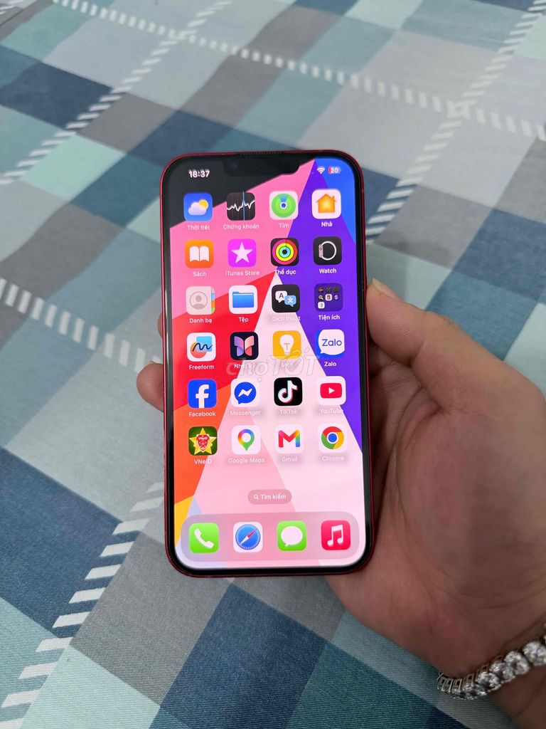 Apple iPhone 13 128GB Đỏ Đã sử dụng. Mua bán Điện thoại tại Huyện Củ Chi Tp Hồ Chí Minh được đăng bởi Châu Thanh hình 1