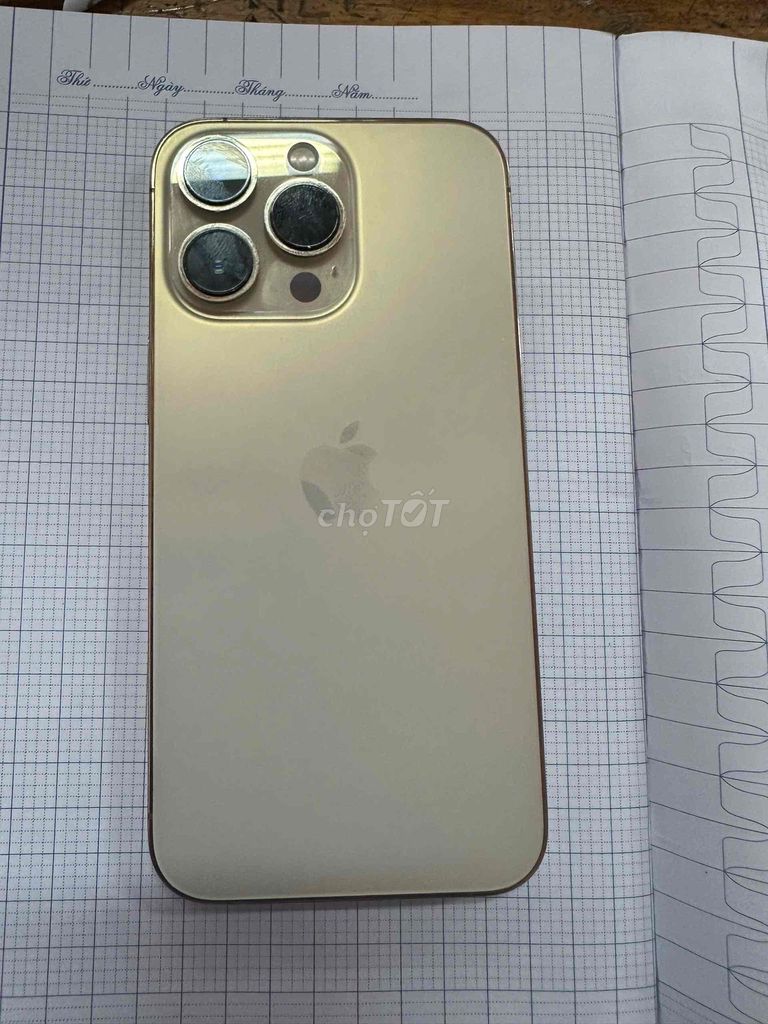 iPhone 13 Pro 128GB Vàng bh 14 tháng. Mua bán Điện thoại tại Quận 12 Tp Hồ Chí Minh được đăng bởi Khánh hình 1