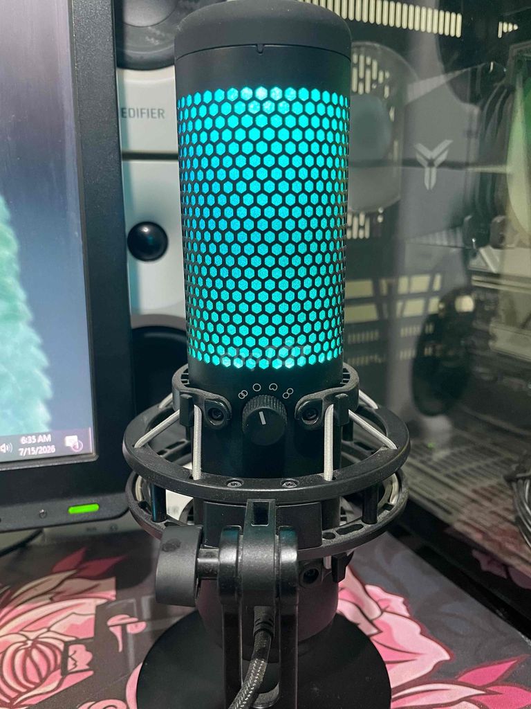Microphone HyperX QuadCast S Đen Đã qua sử dụng. Mua bán Tivi, Âm thanh tại Huyện Thanh Trì Hà Nội được đăng bởi Le Hiep hình 1