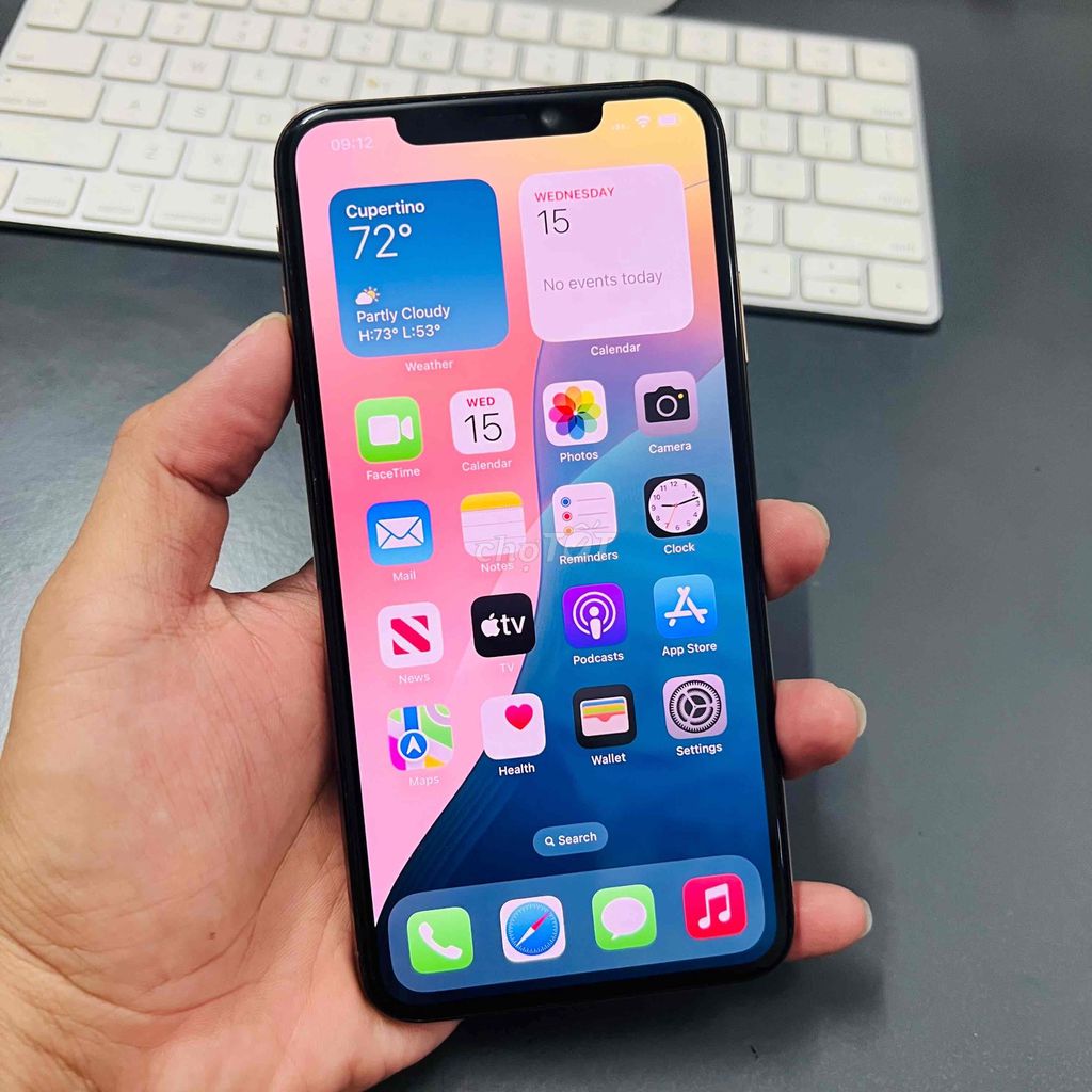 Apple iPhone Xs Max 64GB Vàng Quốc tế 99%. Mua bán Điện thoại tại Quận Ninh Kiều Cần Thơ được đăng bởi Trường Mobile hình 1