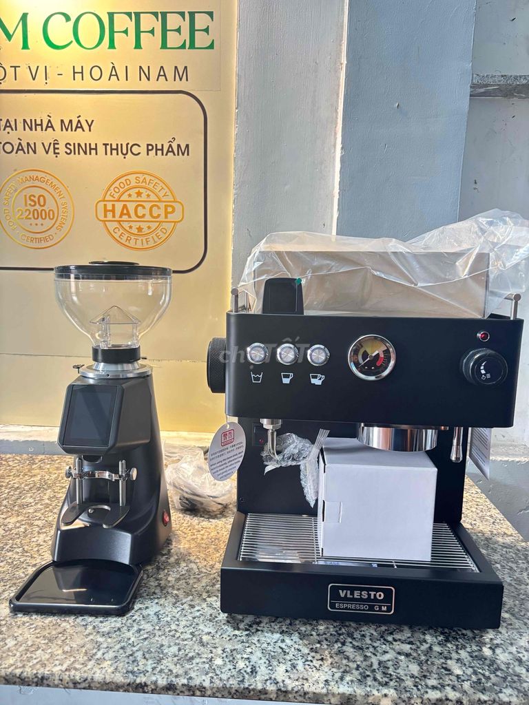 Máy pha cà phê Milesto M19 Auto Đen Kim loại. Mua bán Bếp, lò, đồ điện nhà bếp tại Thành phố Qui Nhơn Bình Định được đăng bởi Quý Phan hình 1