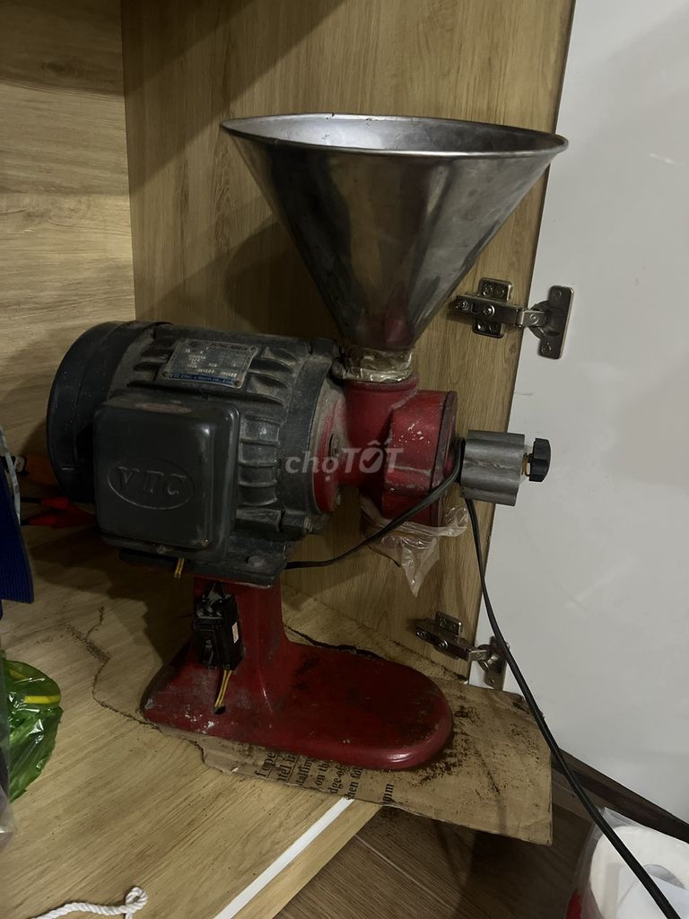 Máy xay cà phê kim loại. Mua bán Bếp, lò, đồ điện nhà bếp tại Quận Bình Tân Tp Hồ Chí Minh được đăng bởi Nguyen Thanh Anh hình 1