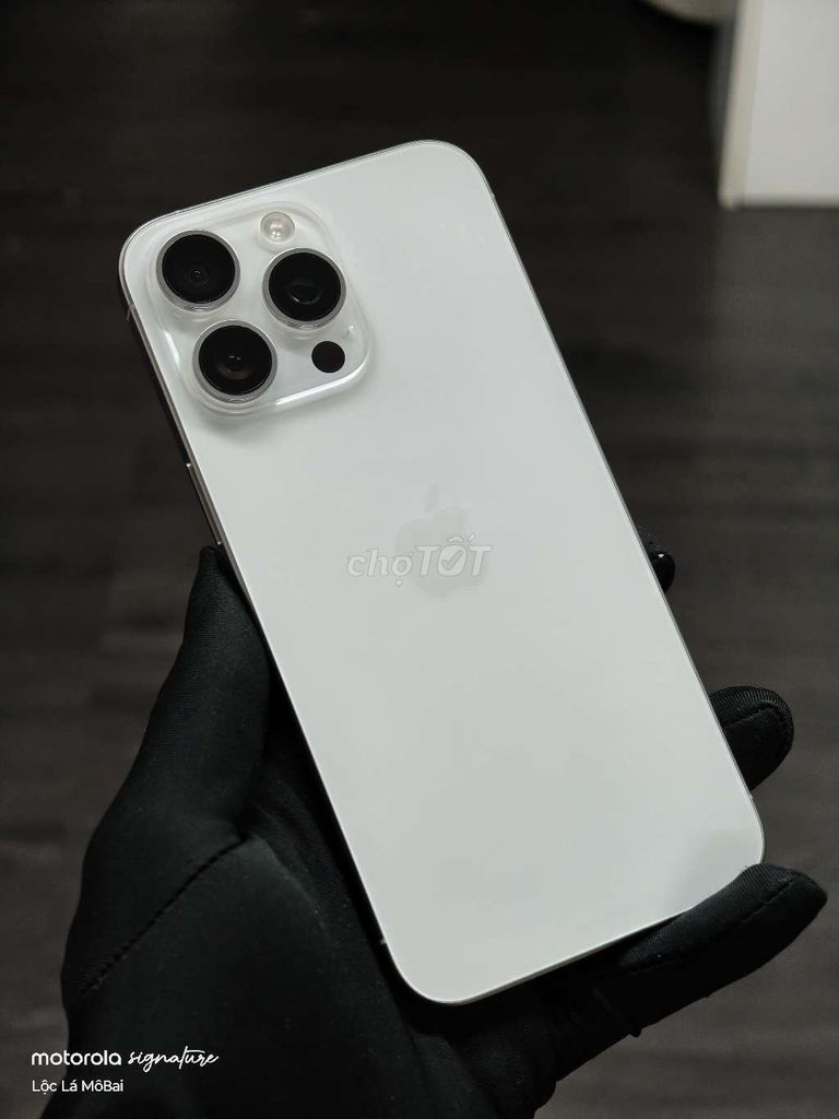 Apple iPhone 15 Pro Max 256GB Trắng VN/A. Mua bán Điện thoại tại Thành phố Đà Lạt Lâm Đồng được đăng bởi Lộc Lá Mô Bai hình 1