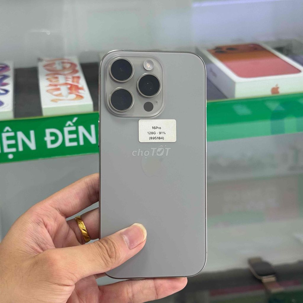 📱 iPhone 16 Pro Khay SIM Like New BH 1 Đổi 1 🔥. Mua bán Điện thoại tại Quận Ngô Quyền Hải Phòng được đăng bởi TRAN SONG HA hình 1