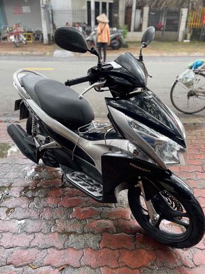 bán ab2011 bs61 chính chủ ,. Mua bán Xe máy tại Thành phố Thủ Dầu Một Bình Dương được đăng bởi võ đinh duy