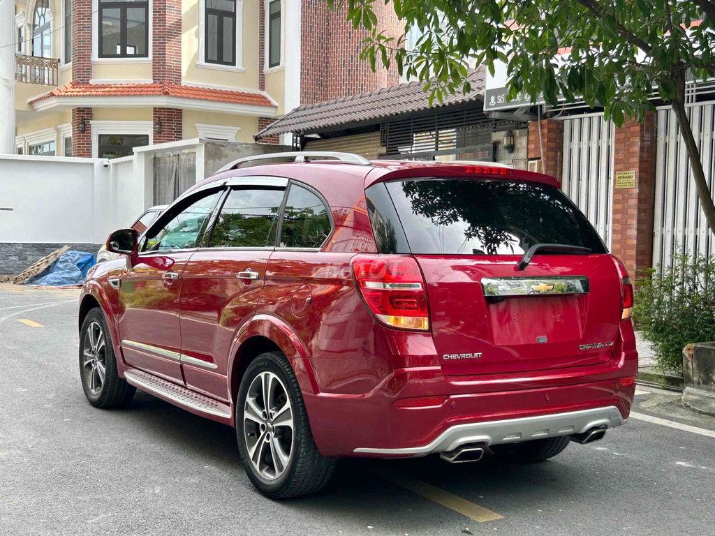 Captiva LTZ 2017 còn mới quá quý anh chị. Mua bán Ô tô tại Thành phố Thủ Đức Tp Hồ Chí Minh được đăng bởi Hoà Xe Cũ hình 4