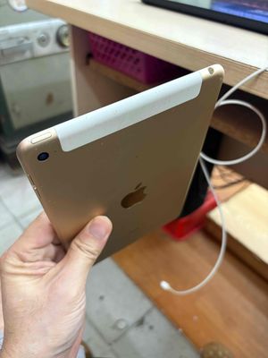 Apple iPad mini 4 64GB Vàng