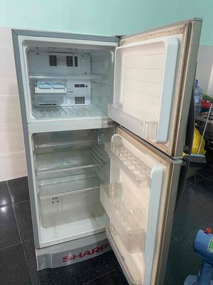 Tủ Lạnh Sharp 150 Lít