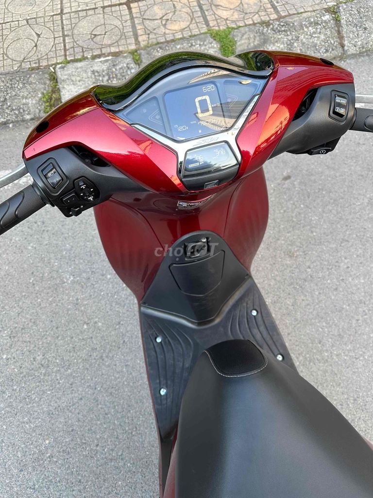 Honda SH 2021! 125 Cbs chính chủ bán. Mua bán Xe máy tại Quận Hoàng Mai Hà Nội được đăng bởi Xe Máy Quân Oanh  hình 1