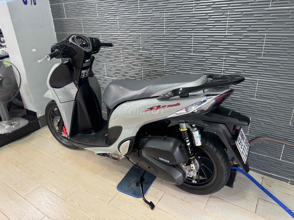 Honda SH mode 2024 Abs Xám Xi măng Bstp. Mua bán Xe máy tại Quận Bình Thạnh Tp Hồ Chí Minh được đăng bởi kelwin hình 6