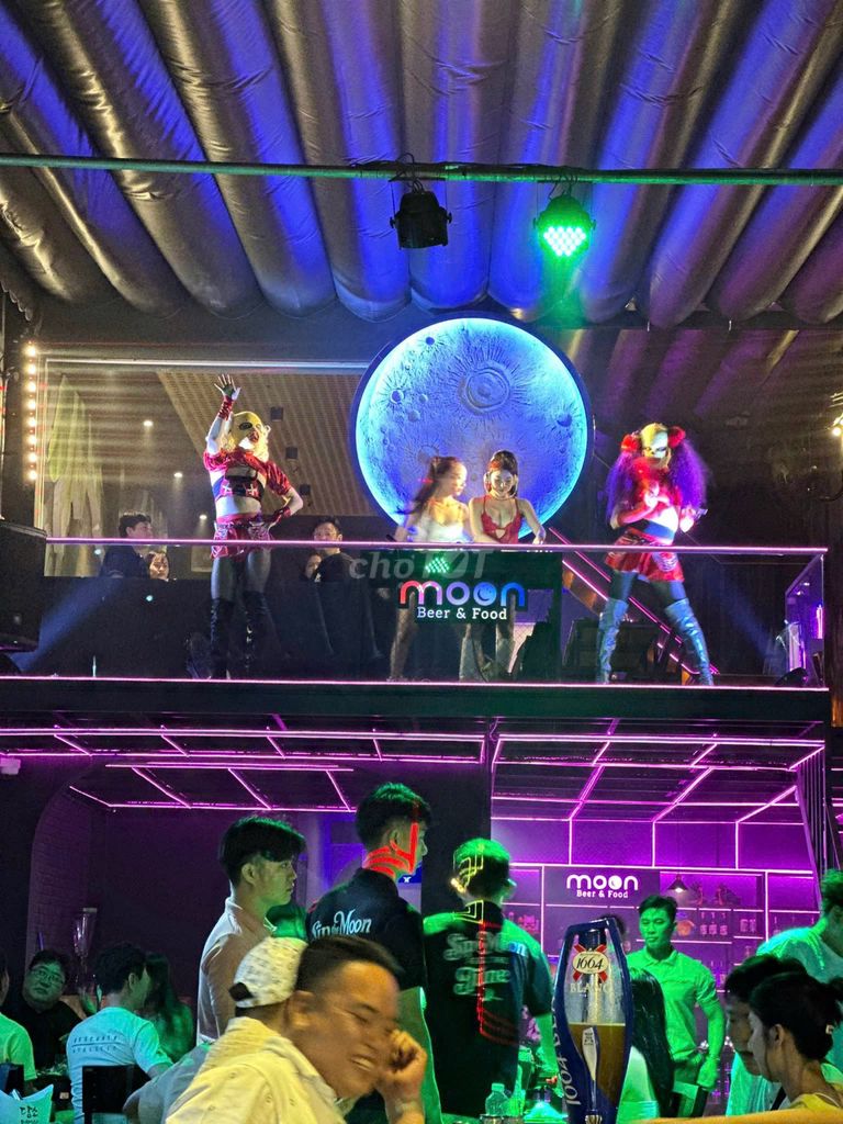 Sang nhà hàng beer and food mặt tiền đường Trần Xuân Soạn. Mua bán Văn phòng, Mặt bằng kinh doanh tại Quận 7 Tp Hồ Chí Minh được đăng bởi Le Tu hình 4