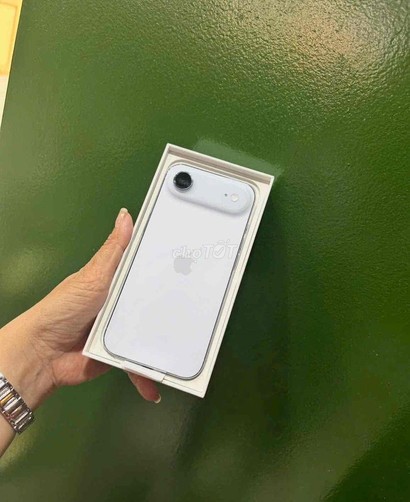 iphone 17air 256gb blue qtế mỹ pin100 bht10/2027. Mua bán Điện thoại tại Quận 3 Tp Hồ Chí Minh được đăng bởi Nam Á Mobile hình 1