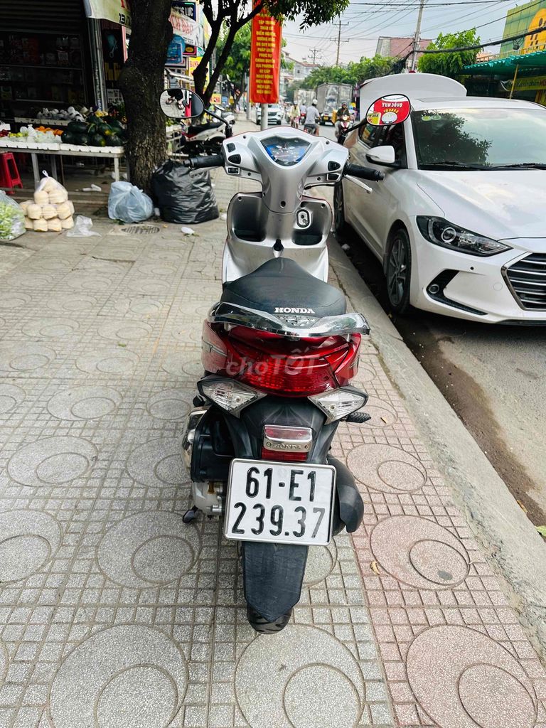 Honda Vision FI 2012 màu Đỏ. Mua bán Xe máy tại Thành phố Thuận An Bình Dương được đăng bởi xe máy phước thịnh hình 7