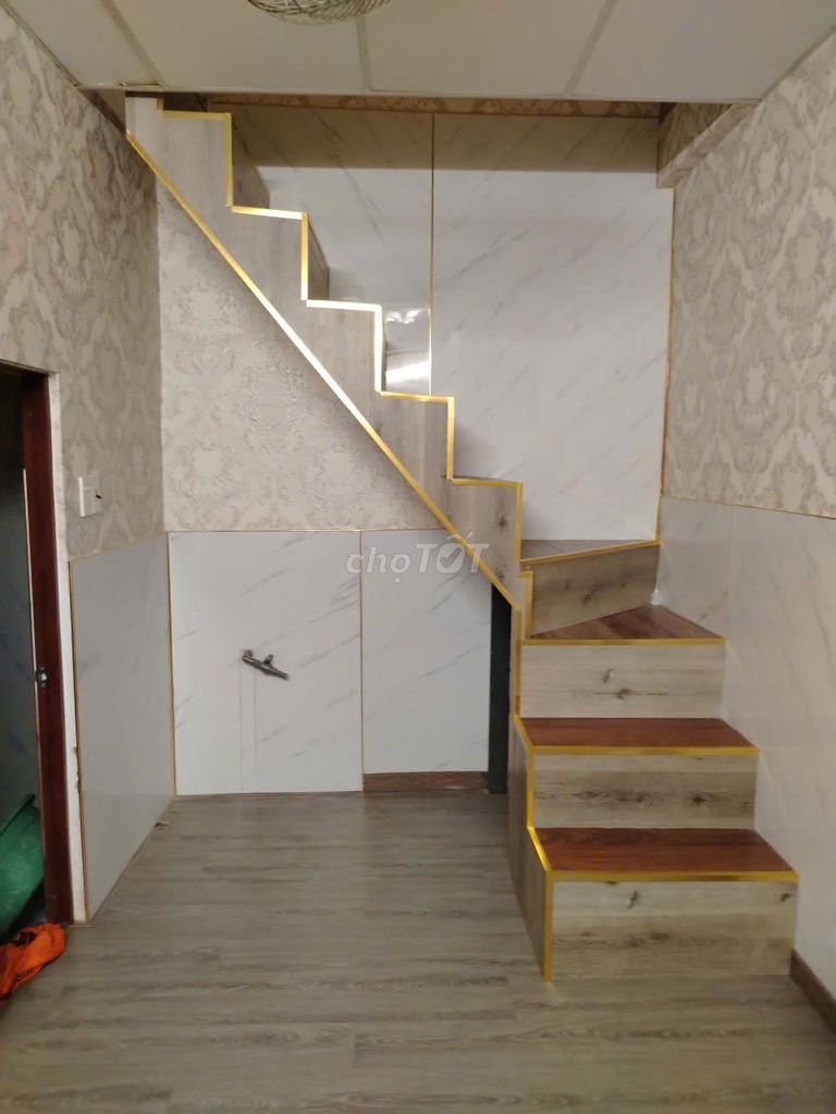 Cho thuê nhà ngay eaon tân phú, dt 4x15m 2 Pn,  trệt + lửng đúc - ảnh 4