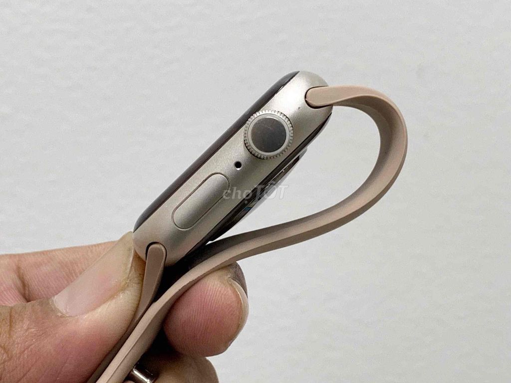 Apple Watch Series 7 GPS 41mm Starlight Zin Đẹp98%. Mua bán Thiết bị đeo thông minh tại Quận Ninh Kiều Cần Thơ được đăng bởi Cầm đồ Nhanh hình 3