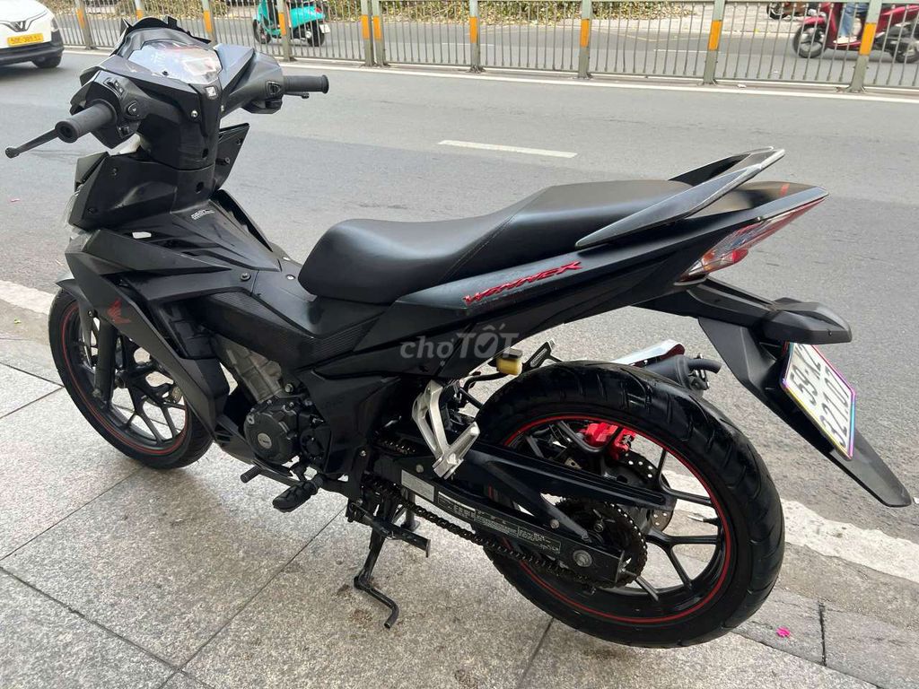 Honda winner 2019 mới 90% Bstp chính chủ. Mua bán Xe máy tại Quận Tân Phú Tp Hồ Chí Minh được đăng bởi Tuanduy hình 2