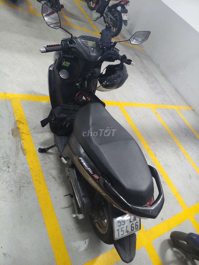 Yamaha Freego S черный с амортизаторами YSS Thailand