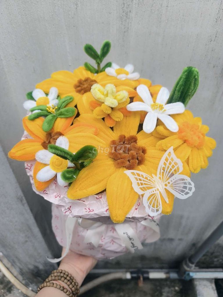 Bó hoa mừng tốt nghiệp. Mua bán Cây cảnh, đồ trang trí tại Thành phố Dĩ An Bình Dương được đăng bởi Diễm Sương hình 1