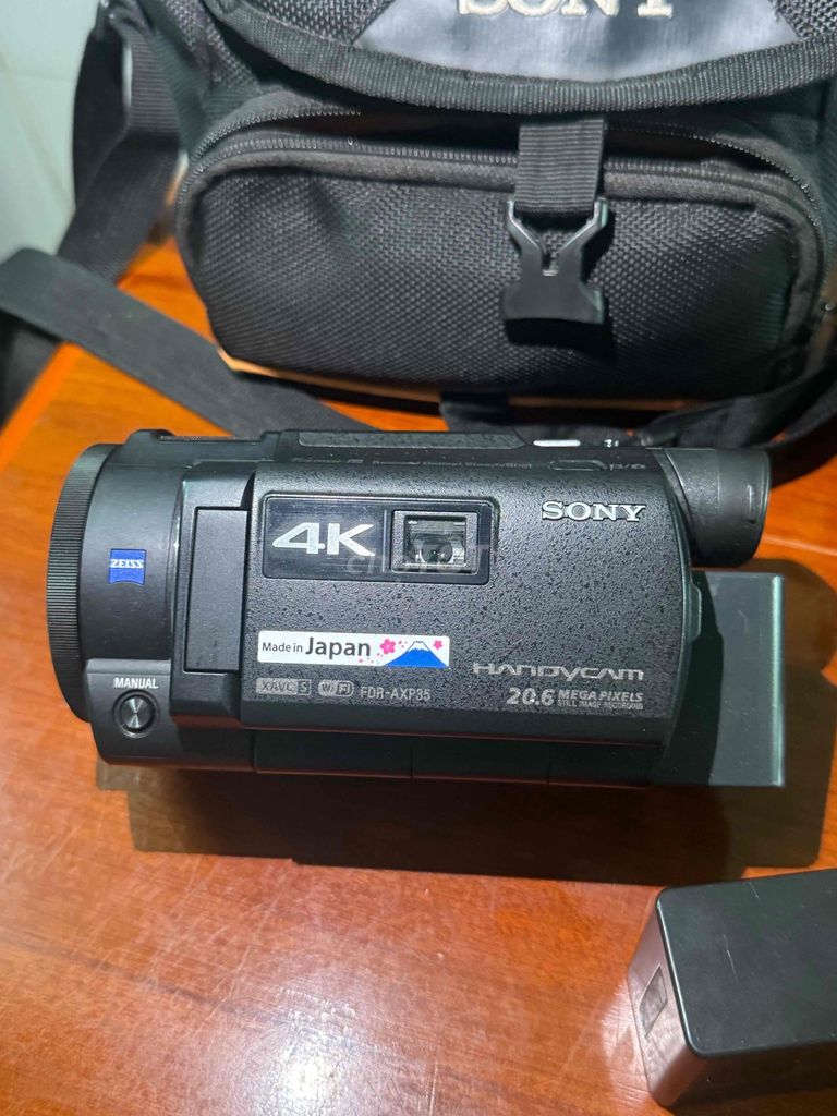 Máy quay - chụp Sony Handycam FDR-AXP35. Mua bán Máy ảnh, Máy quay tại Huyện Hóc Môn Tp Hồ Chí Minh được đăng bởi Phạm Minh Trí hình 1