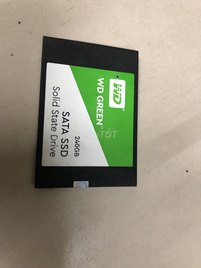 SSD 240gb WD Green sức khỏe ngon đã cài sẵn win 10