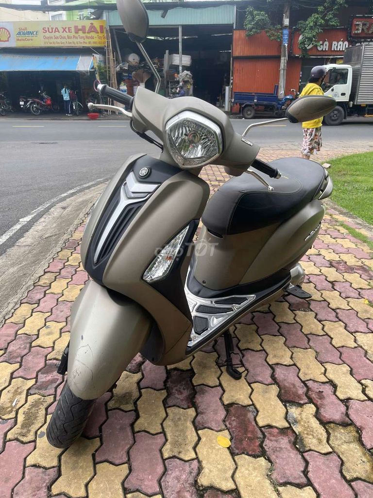 Xe Grande xám còn mới đẹp 80% năm 2018. Mua bán Xe máy tại Huyện Bình Chánh Tp Hồ Chí Minh được đăng bởi Kim Ngân hình 2