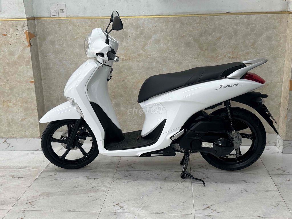 Janut khoá ga đời 2020 màu trắng đen 43E1-585.97. Mua bán Xe máy tại Quận Sơn Trà Đà Nẵng được đăng bởi Minh Dũng bán trả góp 136 vân đồn  hình 1