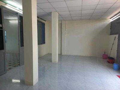 Nhà phố 80 m² · 1 PN · Đường Phan Văn Đối