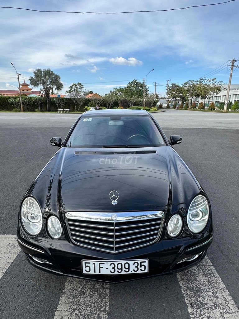 Mercedes Benz E Class 2008 E200 - 90000 km. Mua bán Ô tô tại Huyện Bình Chánh Tp Hồ Chí Minh được đăng bởi Bao  hình 3