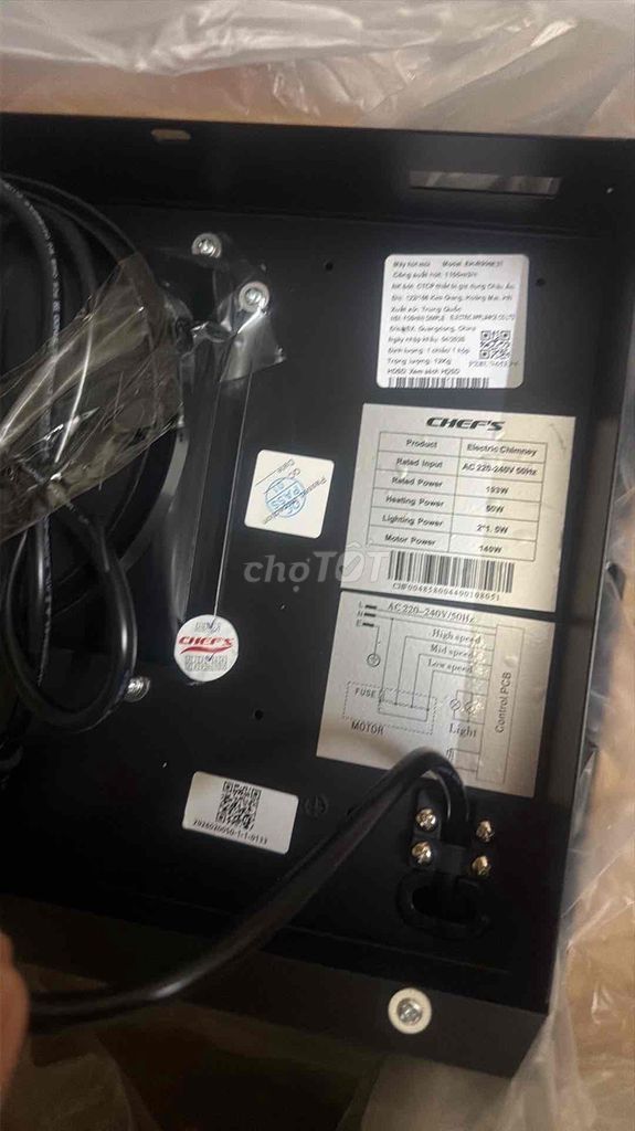 Máy hút mùi CHEFS EH-R908E3T Đen. Mua bán Bếp, lò, đồ điện nhà bếp tại Quận Hồng Bàng Hải Phòng được đăng bởi Nhung Trần hình 1