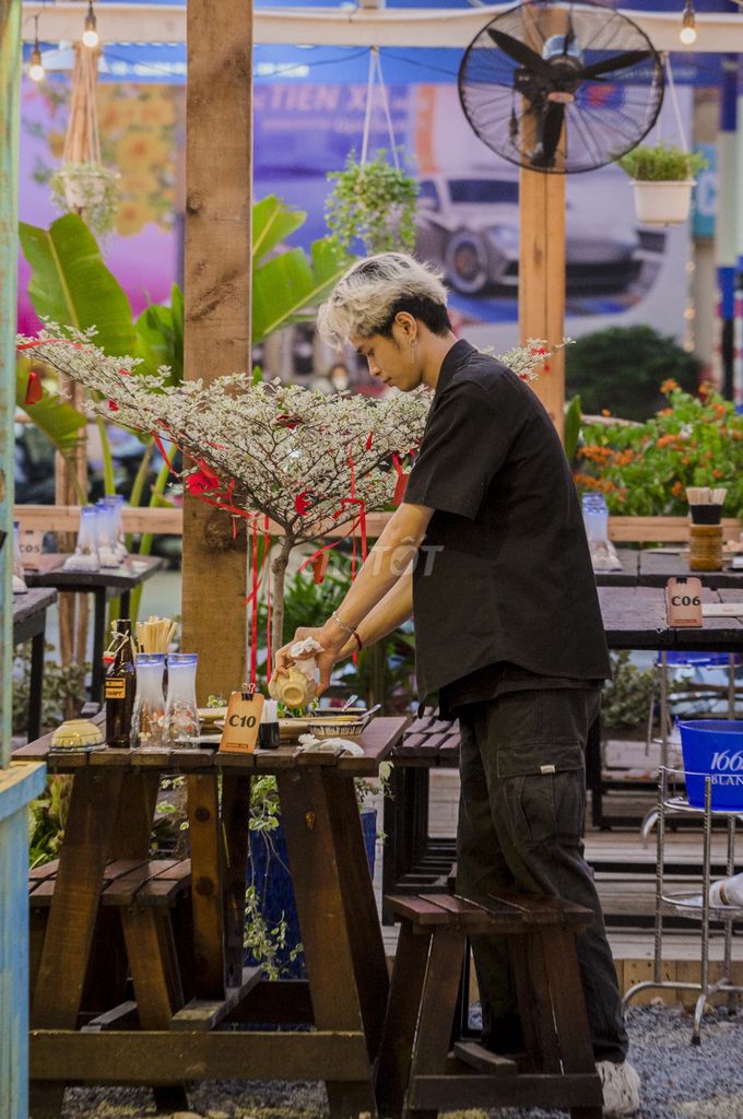 NHÂN VIÊN PHỤC VỤ. Việc làm tại Quận 1 Tp Hồ Chí Minh được đăng bởi Công ty Cổ Phần Warningzone hình 3