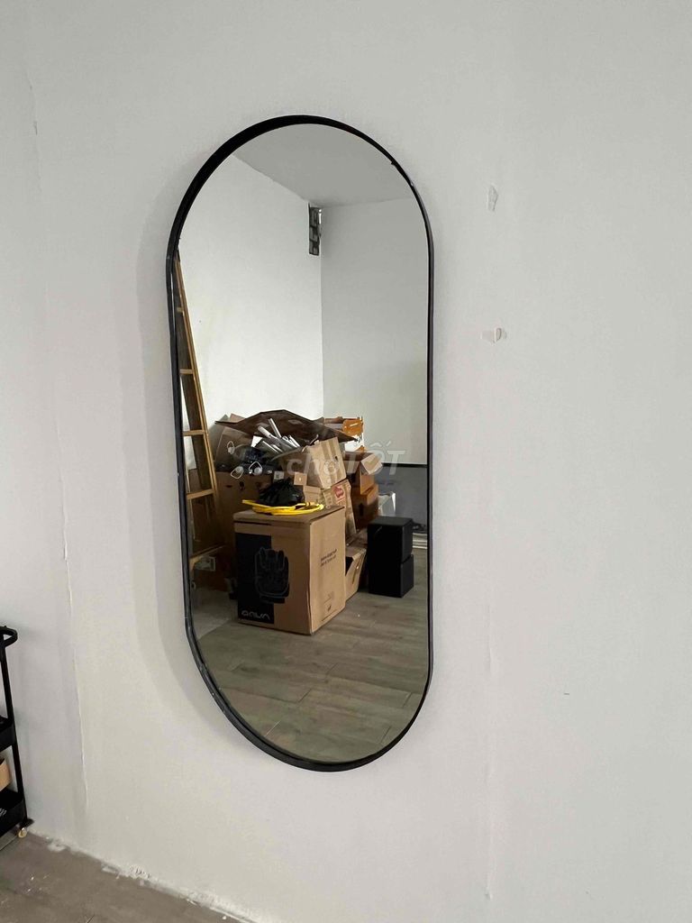 Gương treo tường Oval Đen. Mua bán Nội thất, đồ gia dụng khác tại Huyện Long Điền Bà Rịa - Vũng Tàu được đăng bởi Anh Og hình 1
