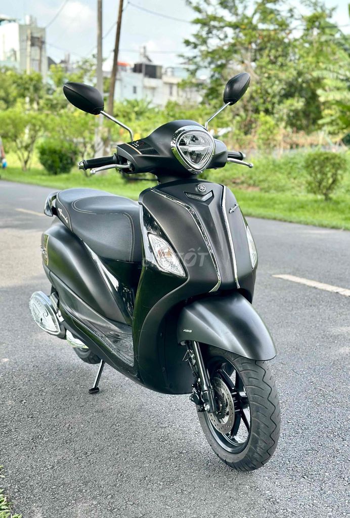 ✅✅ Grande 125cc.ABS Khoá SMartkey. Ngay Chủ. Mua bán Xe máy tại Quận Gò Vấp Tp Hồ Chí Minh được đăng bởi VESPA ĐỨC NGUYỄN  hình 1