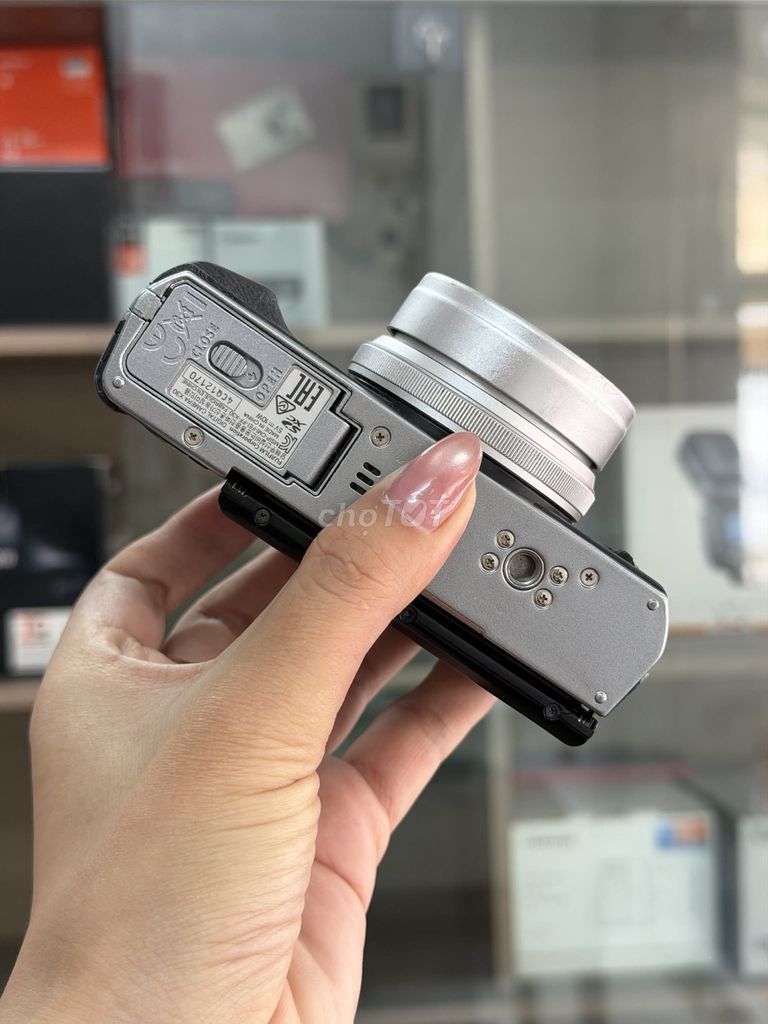 Máy ảnh Fujifilm X30 Bạc. Mua bán Máy ảnh, Máy quay tại Quận Tân Bình Tp Hồ Chí Minh được đăng bởi Qt Camera hình 1