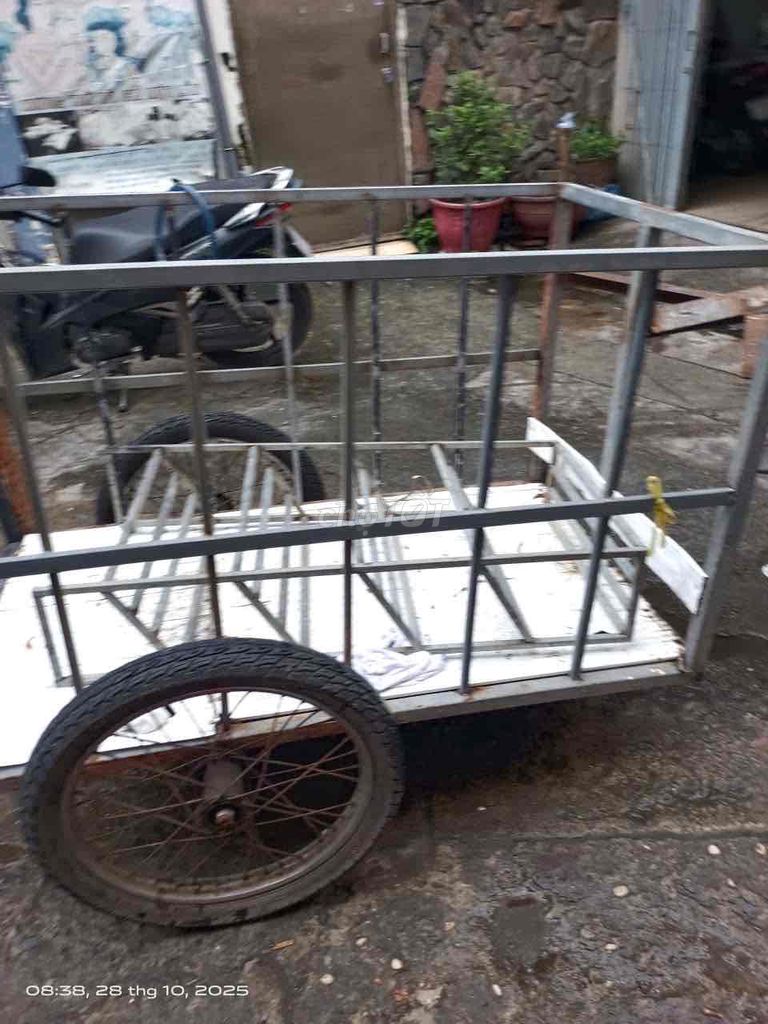 Xe Lôi Chở Đồ , Dọn Nhà Dư Dùng . Cần Ra Đi. Mua bán Xe máy tại Quận Phú Nhuận Tp Hồ Chí Minh được đăng bởi TriLieu1905 hình 2